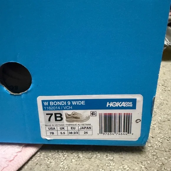 Hoka Women's Cream and Gold Bondi 9 Athletic Shoes - Picture 8 of 9